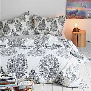 Urban Outfitters Twin XL Duvet Cover